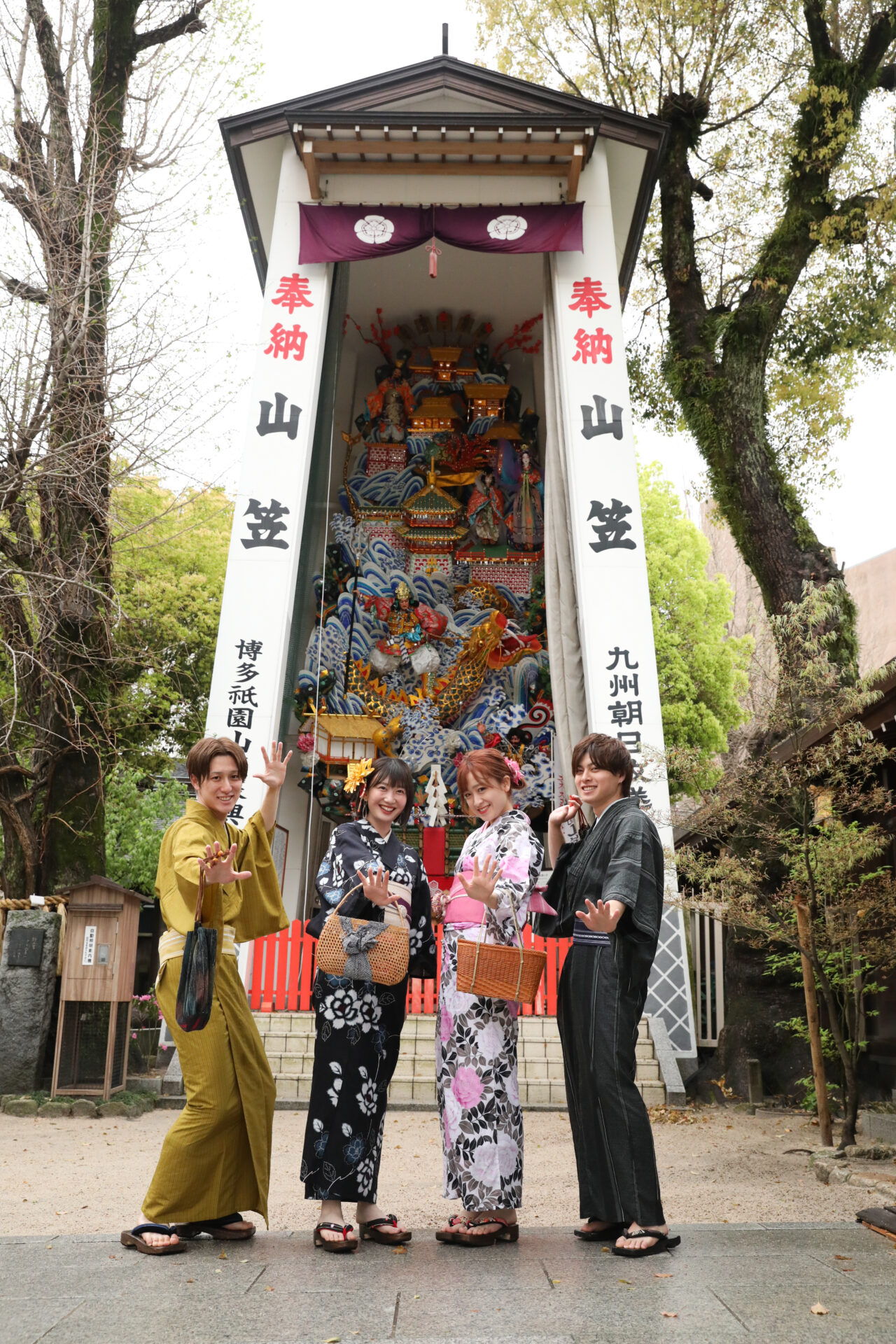 KIMONO RENTAL: EXPLORE FUKUOKA IN TRADITIONAL ATTIRE