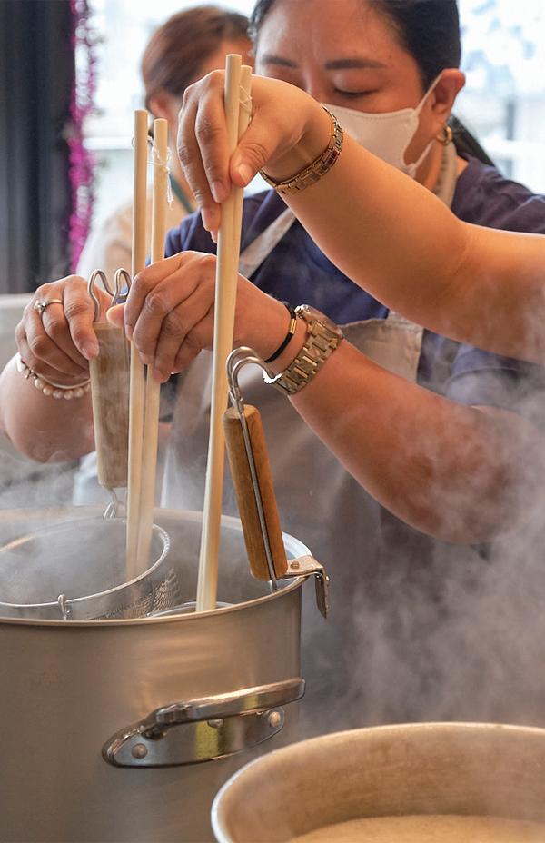 HAKATA RAMEN-MAKING EXPERIENCE