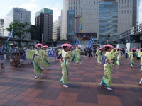 踊りの披露（博多民踊協会）