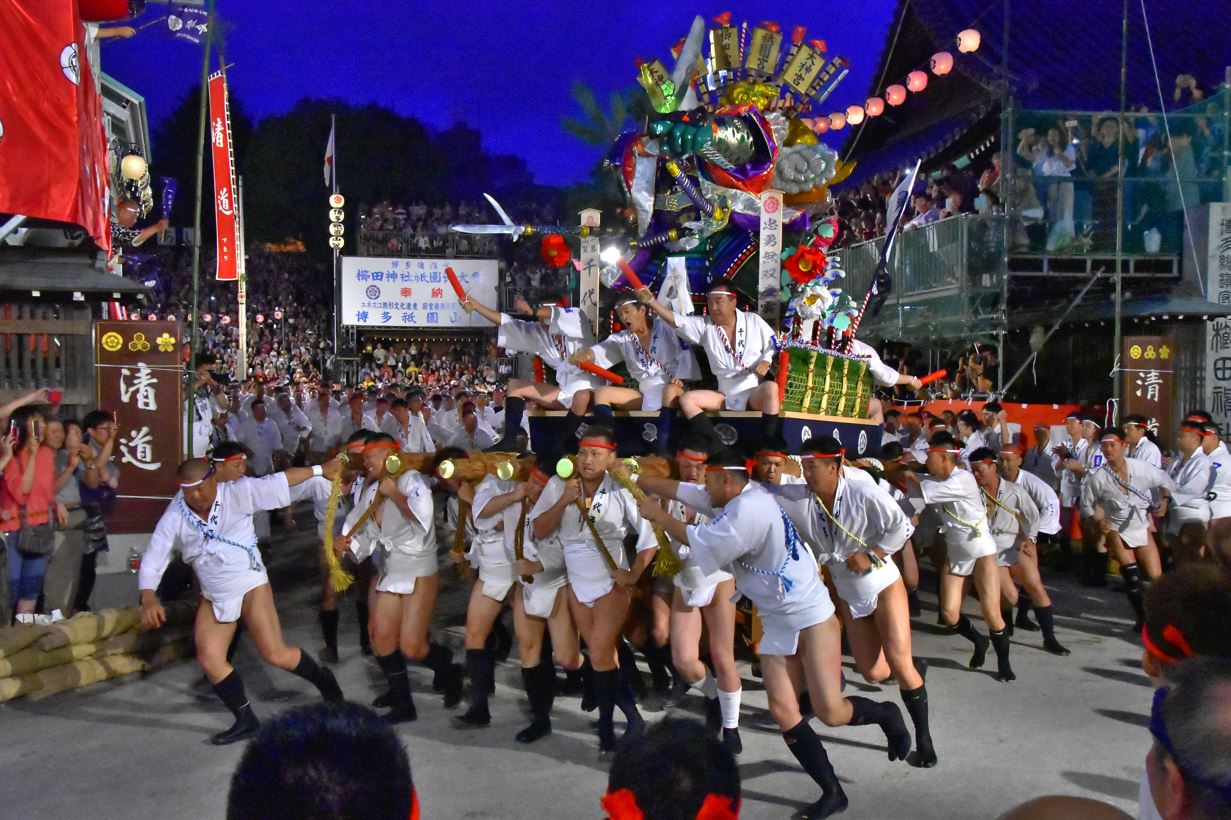 山笠 この思い、来年へ ふくおかの祭り 博多祇園山笠｜グラフふくおか ...